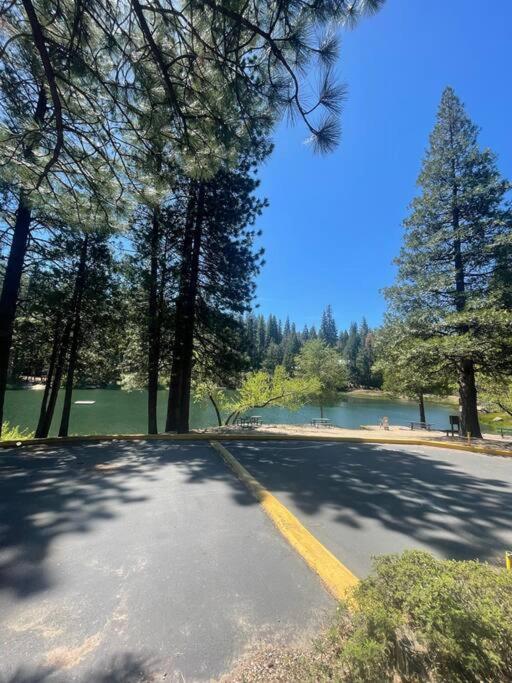 Lakeside Bls Retreat Near Big Trees & Bear Valley Villa Arnold Bagian luar foto